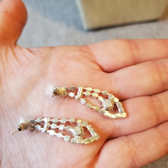 BNIB Gorgeous Rhinestone Jewelry Set - Picture 7 of 7